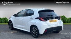 Toyota Yaris 1.5 Hybrid Design 5dr CVT Hybrid Hatchback